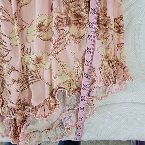 Agua Bendita By Target Women's Romantic Floral Print Bell Sleeve Romper SZ Small - Picture 14 of 15